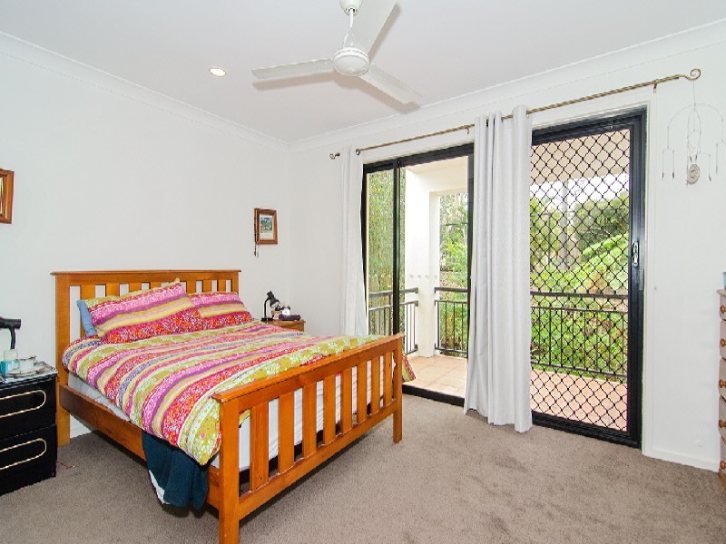 2/22-34 Glenside Drive, Robina QLD 4226