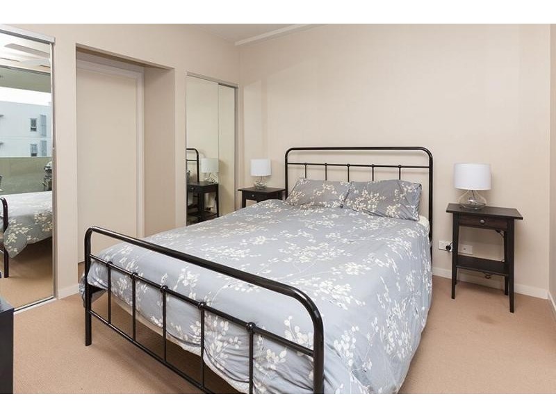 23/18 Riverbend Place, Bulimba QLD 4171