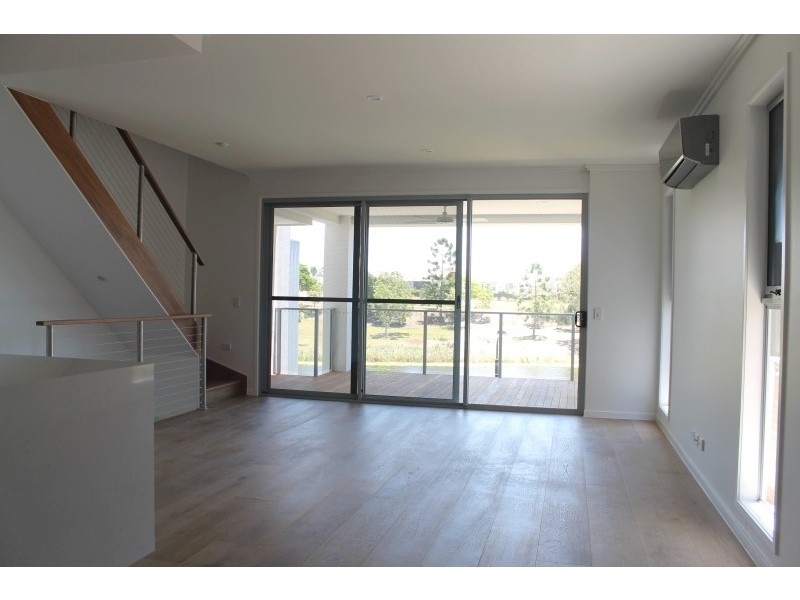 49 Parnell Boulevard, Robina QLD 4226