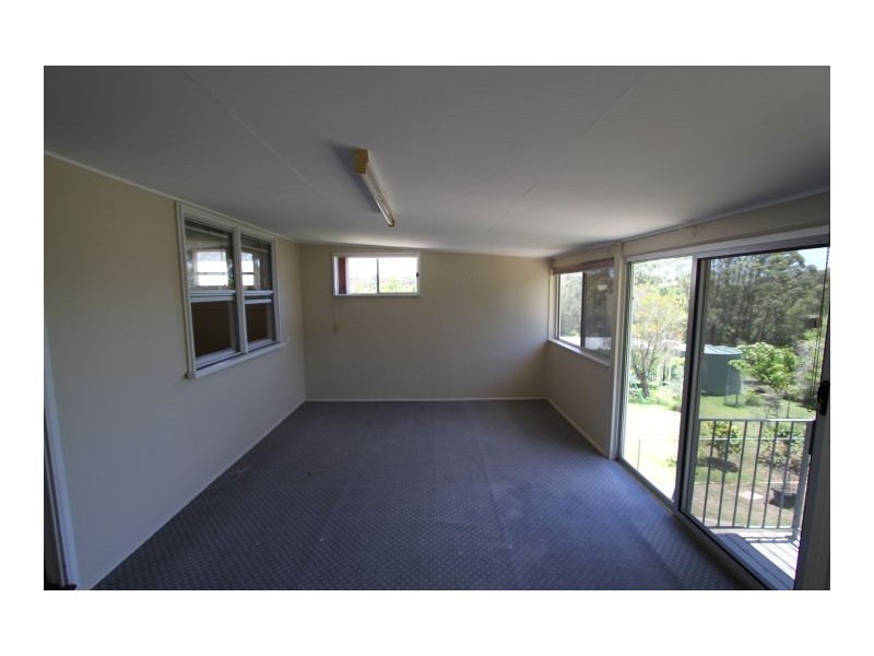 //30 Curwen Tce, Chermside QLD 4032