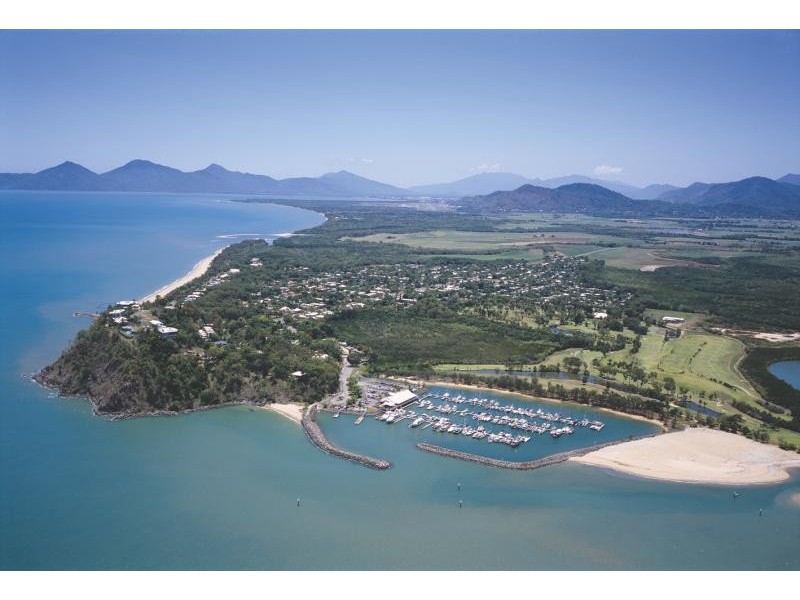 521 Varley Street, Yorkeys Knob QLD 4878