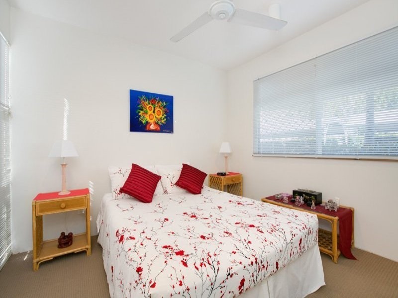 27/1 – 19 Poinciana Street, Holloways Beach QLD 4878