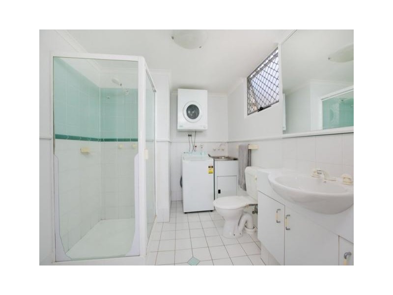 27/1 – 19 Poinciana Street, Holloways Beach QLD 4878