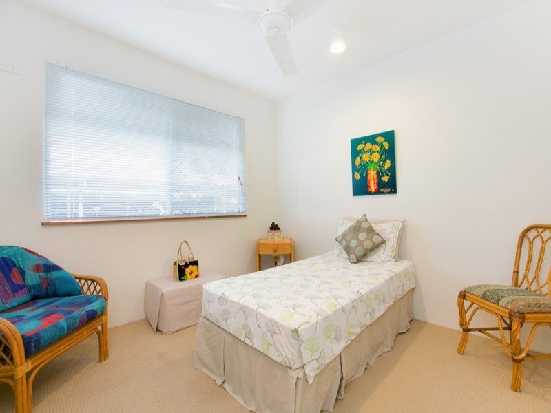 27/1 – 19 Poinciana Street, Holloways Beach QLD 4878