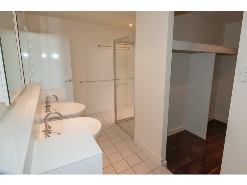 214/50 Macquarie Street, Teneriffe QLD 4005