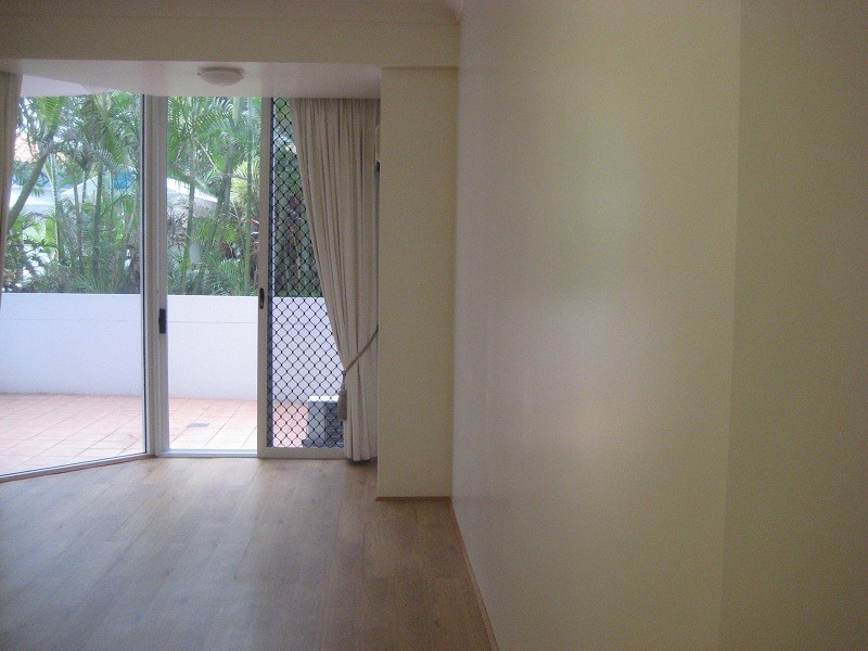 1001/2633 Gold Coast Highway, Broadbeach QLD 4218