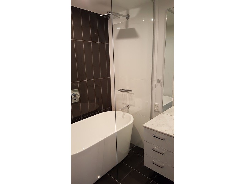 */5 Harbour Side Court, Biggera Waters QLD 4216