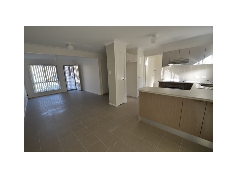 Pacific Pines QLD 4211