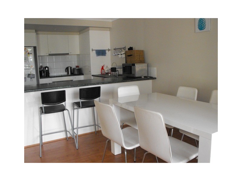 1/278 Oxley Dr, Runaway Bay QLD 4216