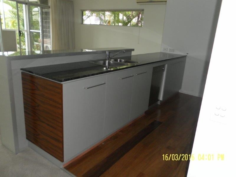 1/43 Love Street, Bulimba QLD 4171