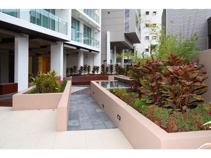 33/205 Coronation Drive,, Milton QLD 4064