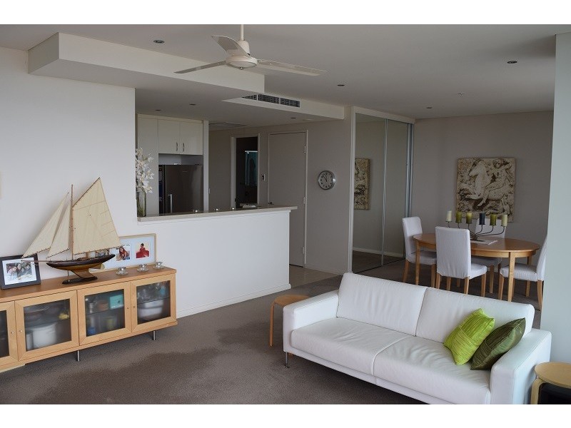 29/1 Como Crescent, Southport QLD 4215