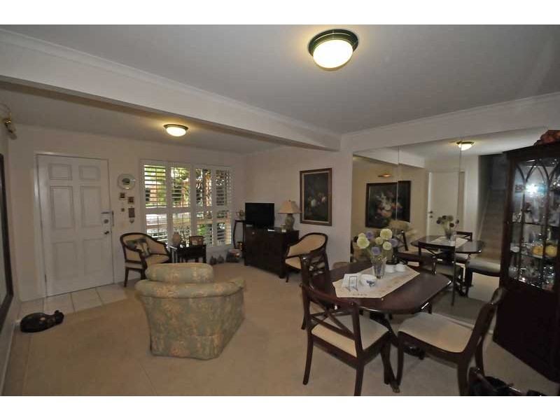 116 Meadowlands Road, Carina QLD 4152