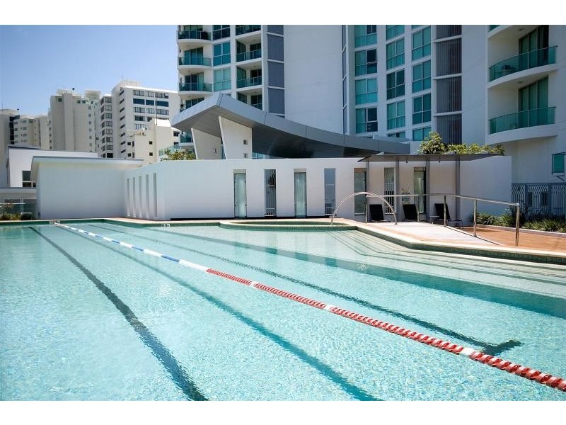 206/300 Marine Parade, Labrador QLD 4215