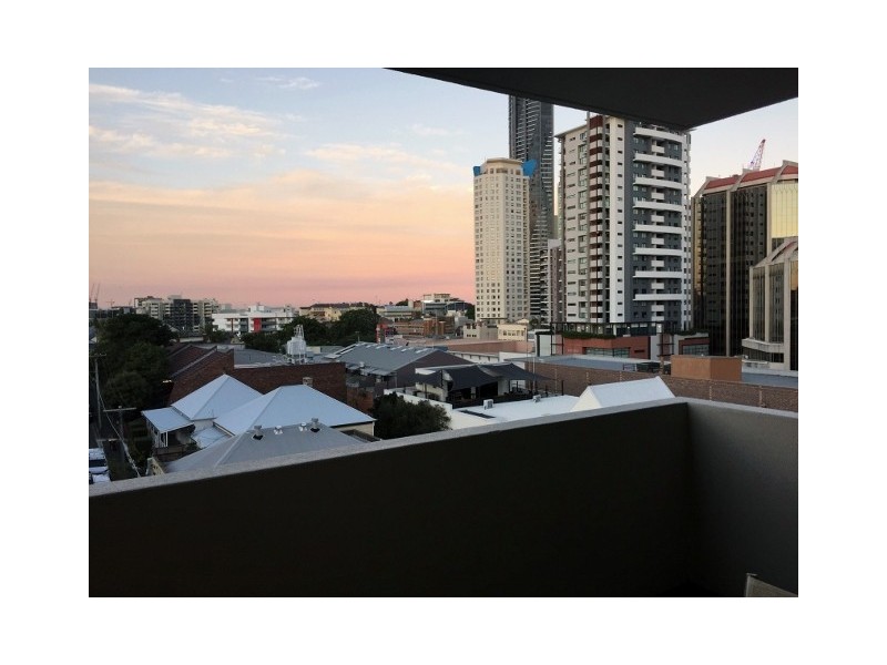 06/100 Bowen Street, Spring Hill QLD 4000