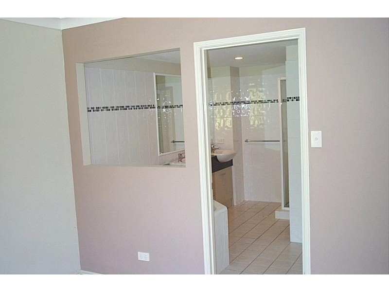 40/19 Santa Barbara Road, Hope Island QLD 4212