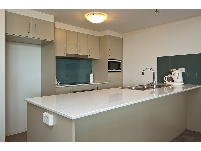 883/51 Playfield Street, Chermside QLD 4032