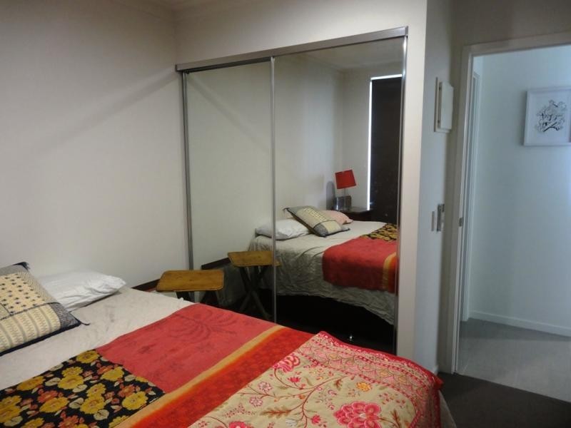 2301/8 Lochaber St, Dutton Park QLD 4102