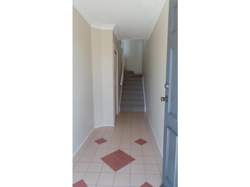 A/757 Ashmore Road, Ashmore QLD 4214