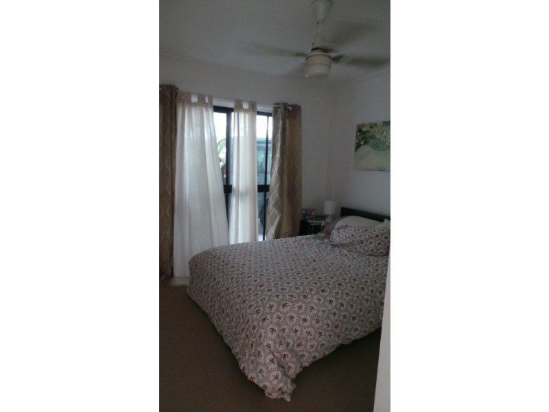 */6 Lavinia Street, Southport QLD 4215