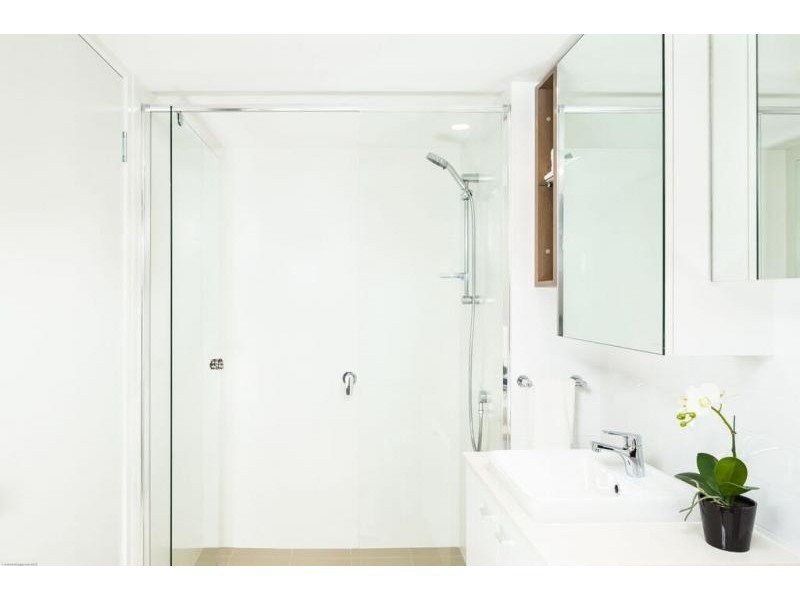 11-17 Lytton Road, East Brisbane QLD 4169