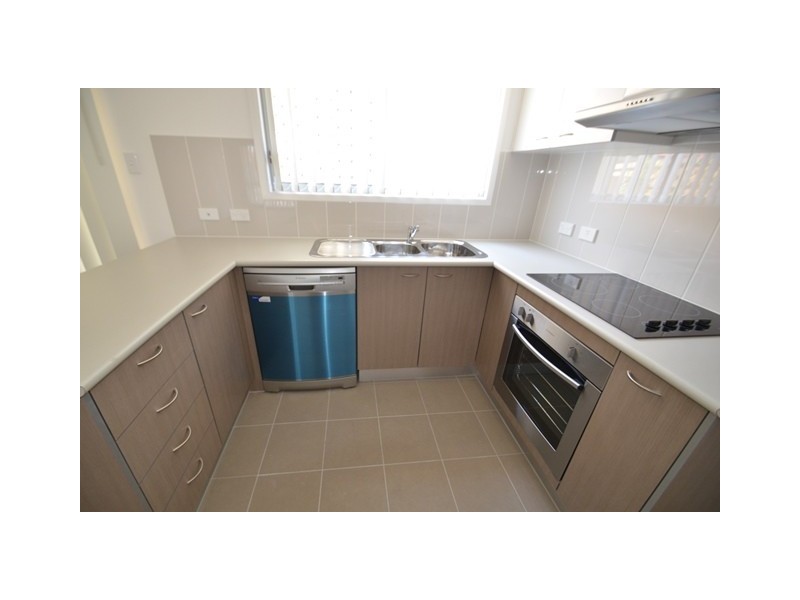 Pacific Pines QLD 4211