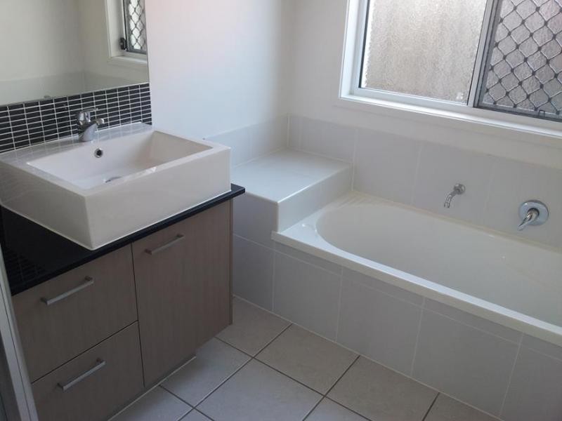 39 Kingsmill Cct, Peregian Springs QLD 4573