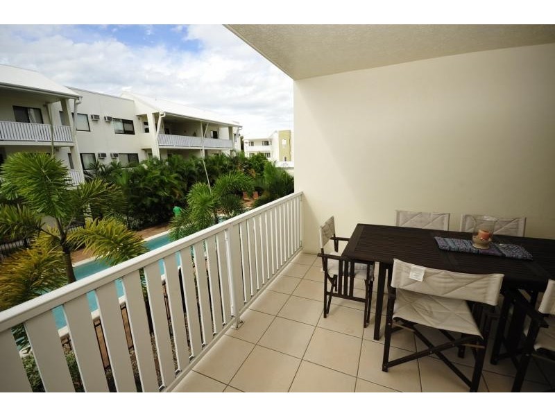 3/44 Pease street, Manoora QLD 4870