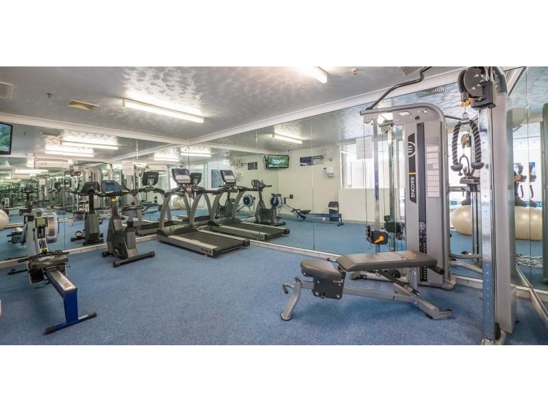 4C/30 Laycock Street, Surfers Paradise QLD 4217