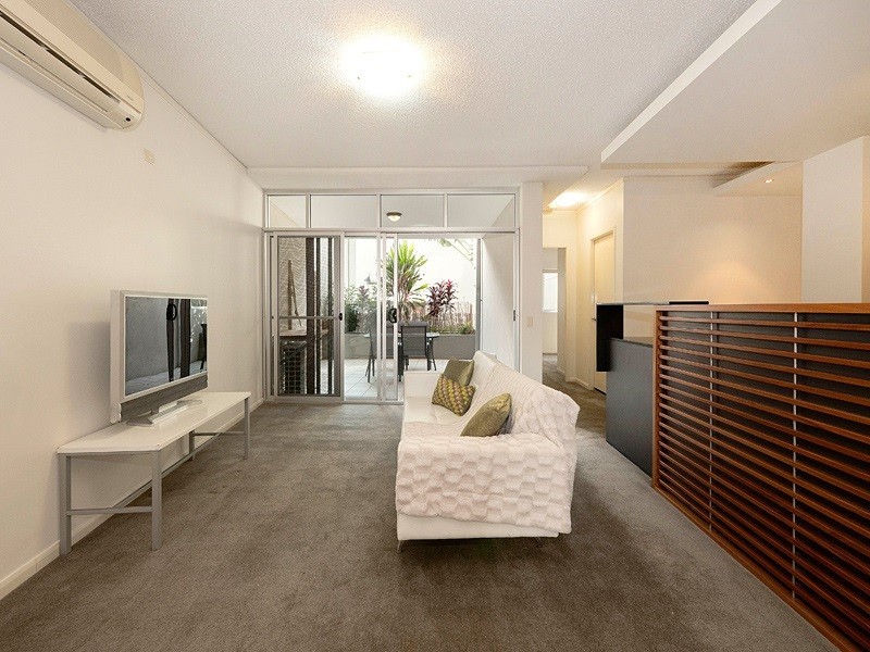 21 Love Street, Bulimba QLD 4171