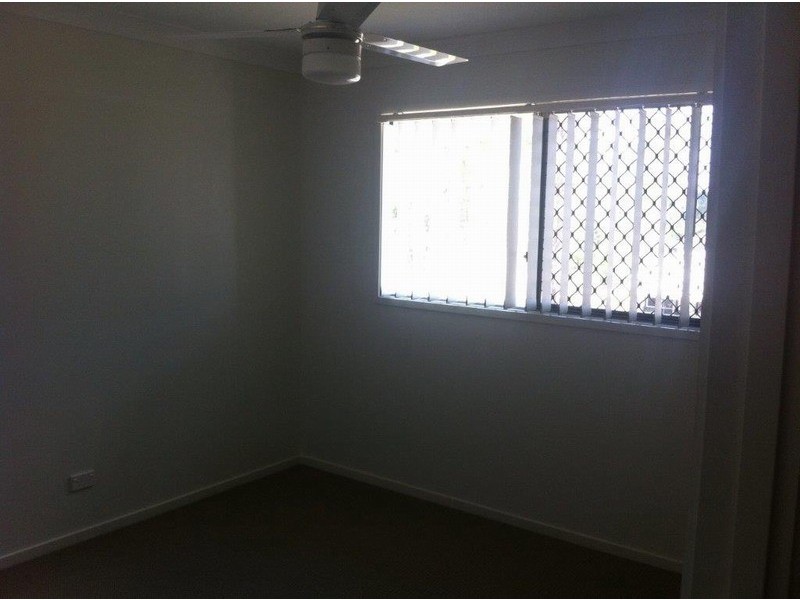 2/6 B Linton Street, Loganlea QLD 4131