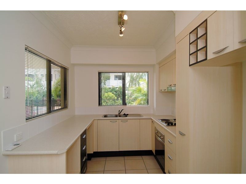 18/44 Pease street, Manoora QLD 4870