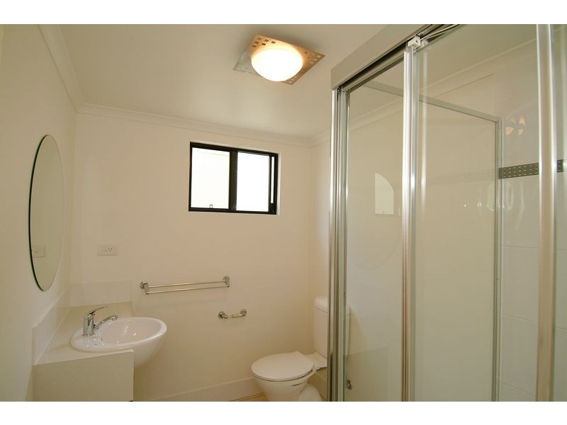 18/44 Pease street, Manoora QLD 4870