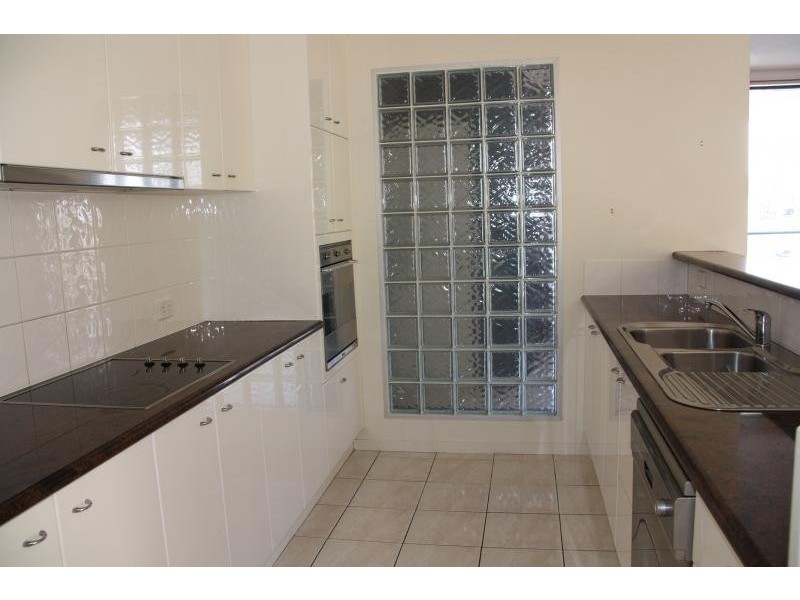 27/20 Masthead Drive, Cleveland QLD 4163