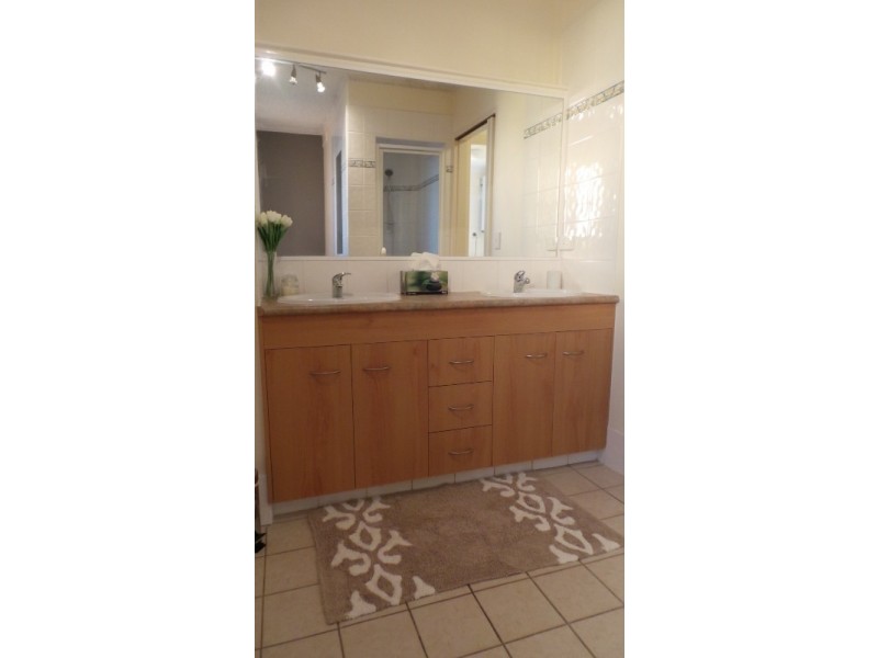 A/72 Marine Parade, Southport QLD 4215