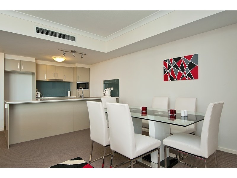 883/51 Playfield Street, Chermside QLD 4032