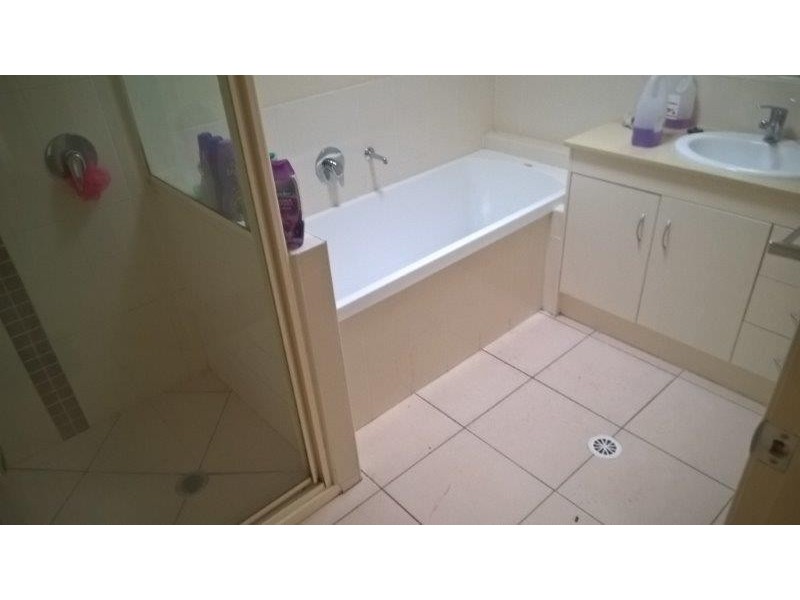 21 Aramac Street, Brassall QLD 4305