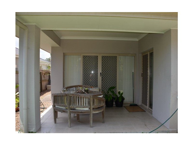 20 Marks Drive, Varsity Lakes QLD 4227