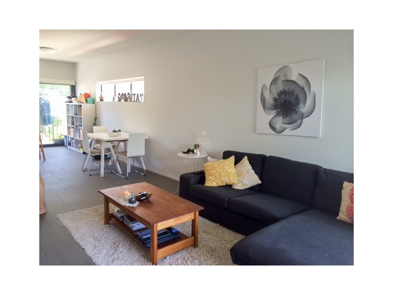 2/2 Garden Terrace, Newmarket QLD 4051