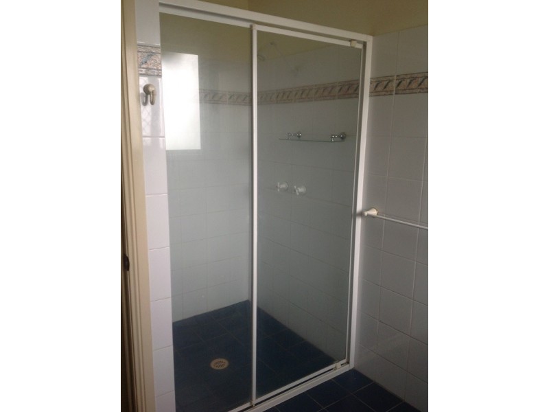 6 LOOKOUT COURT, Camp Mountain QLD 4520