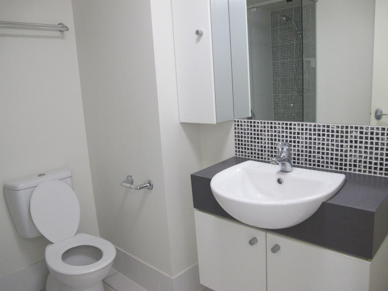 18/27 Station Road, Indooroopilly QLD 4068