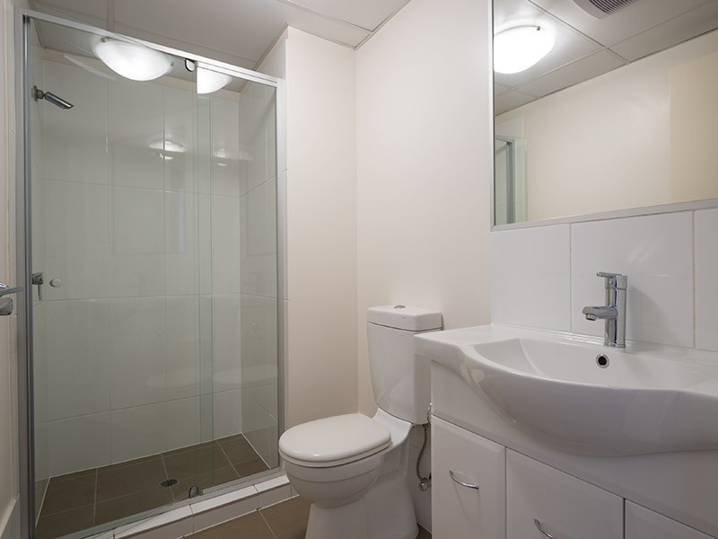 883/51 Playfield Street, Chermside QLD 4032