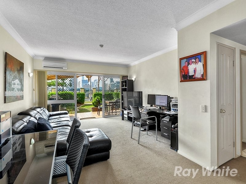 10/236 River Terrace, Kangaroo Point QLD 4169