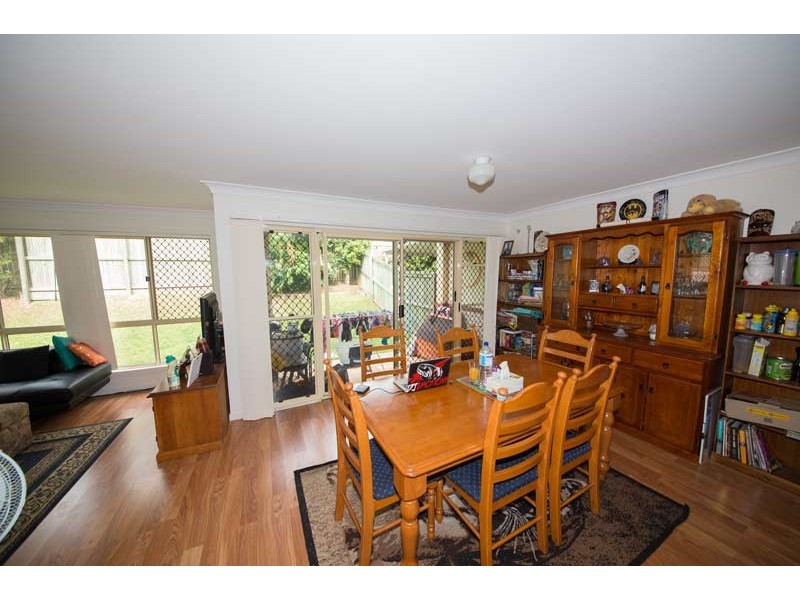 56 Wright Street, Carindale QLD 4152