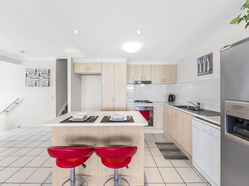 21/29 Lachlan Drive, Wakerley QLD 4154