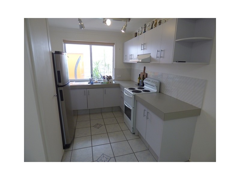 85 Government Rd, Labrador QLD 4215