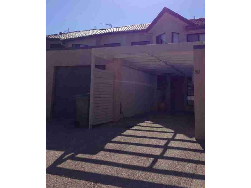 19 Santa Barbara Road, Hope Island QLD 4212