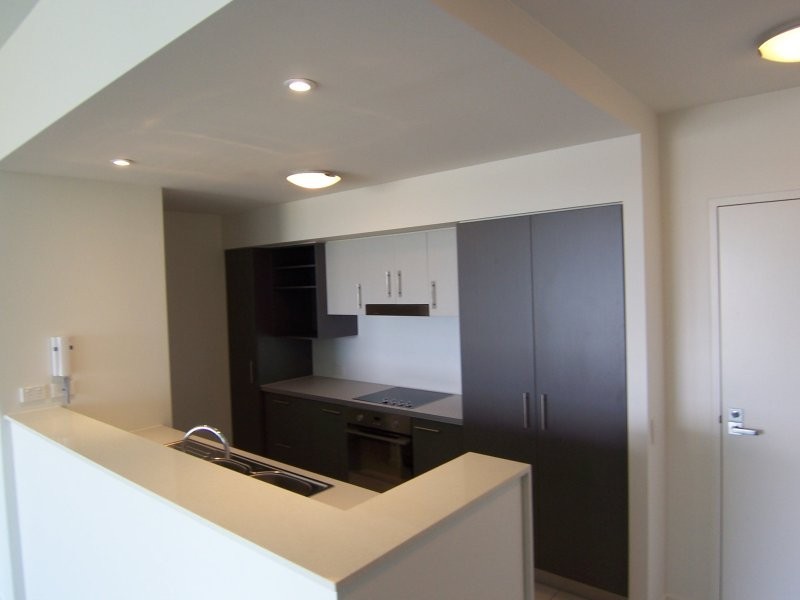 112/2 Riverwalk Ave, Robina QLD 4226