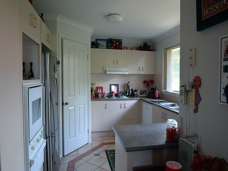 4 Koala Town Rd, Upper Coomera QLD 4209