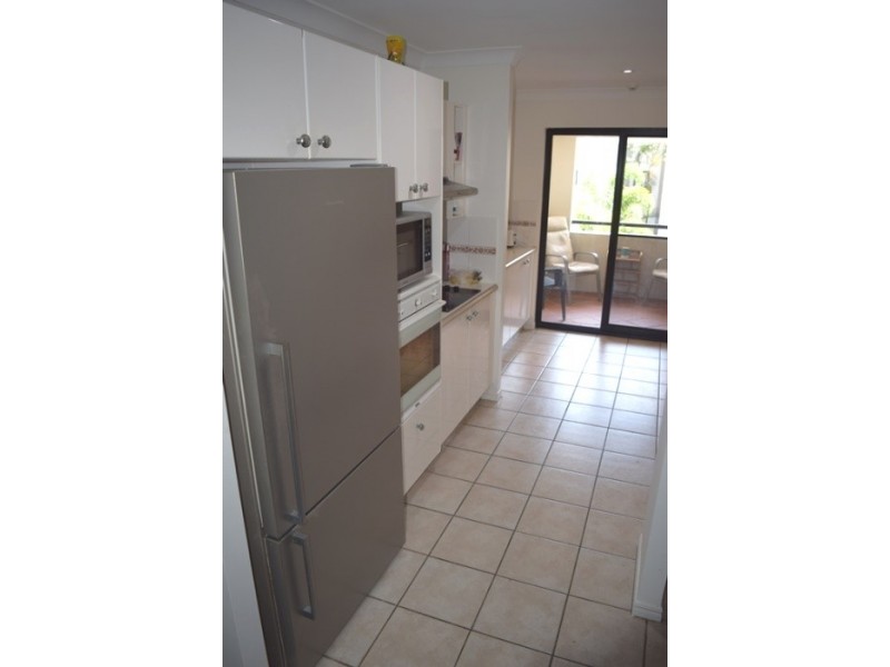 31/1 Great Hall Dve, Nobby Beach QLD 4218